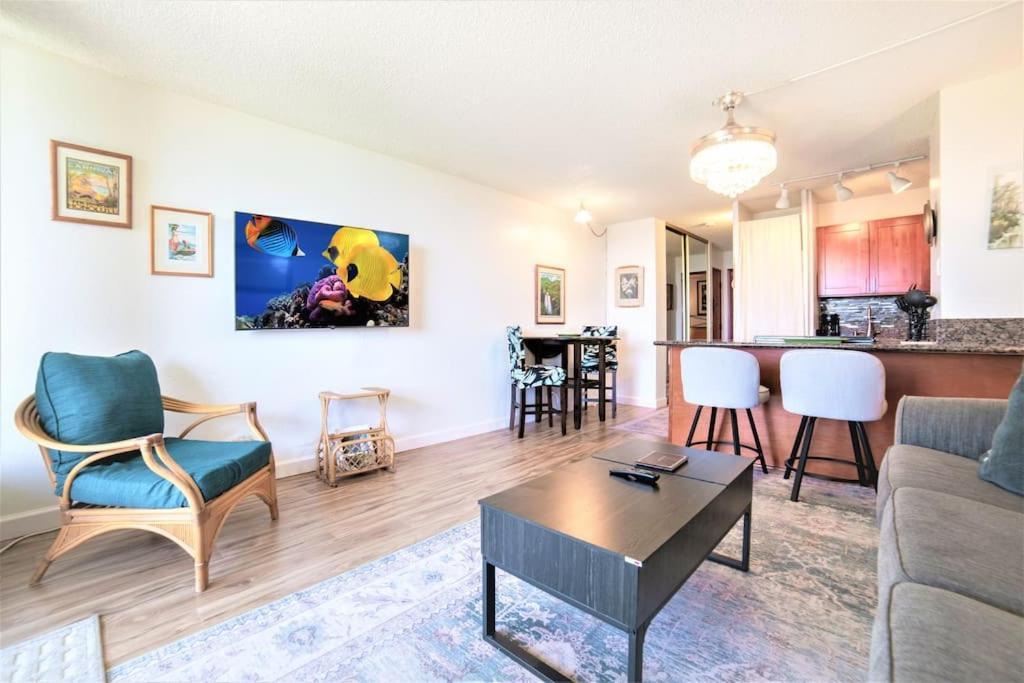 Stunning Maui Direct Ocean Front On The Beach, Walk To Beach From Condo, Watch Turtles, Whales, Ac In All Rooms Ocean View Pool And Spa Wailuku Luaran gambar