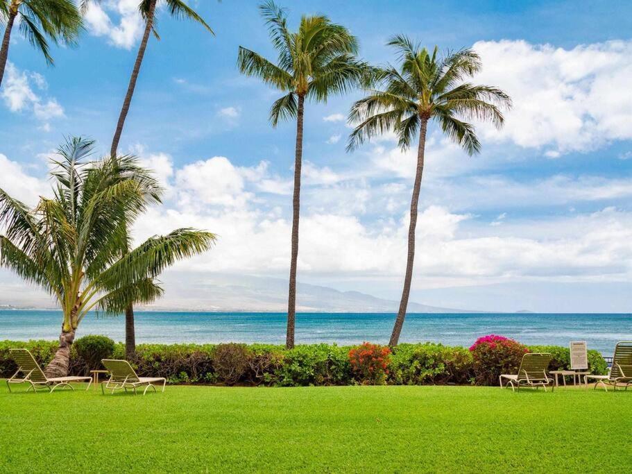 Stunning Maui Direct Ocean Front On The Beach, Walk To Beach From Condo, Watch Turtles, Whales, Ac In All Rooms Ocean View Pool And Spa Wailuku Luaran gambar