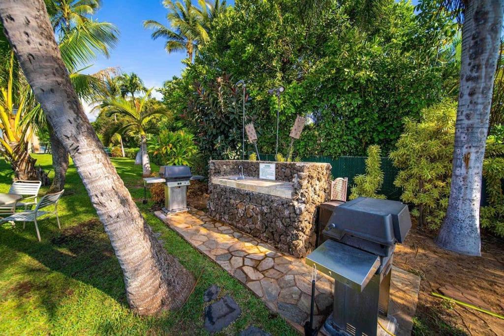 Stunning Maui Direct Ocean Front On The Beach, Walk To Beach From Condo, Watch Turtles, Whales, Ac In All Rooms Ocean View Pool And Spa Wailuku Luaran gambar