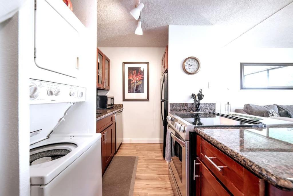 Stunning Maui Direct Ocean Front On The Beach, Walk To Beach From Condo, Watch Turtles, Whales, Ac In All Rooms Ocean View Pool And Spa Wailuku Luaran gambar