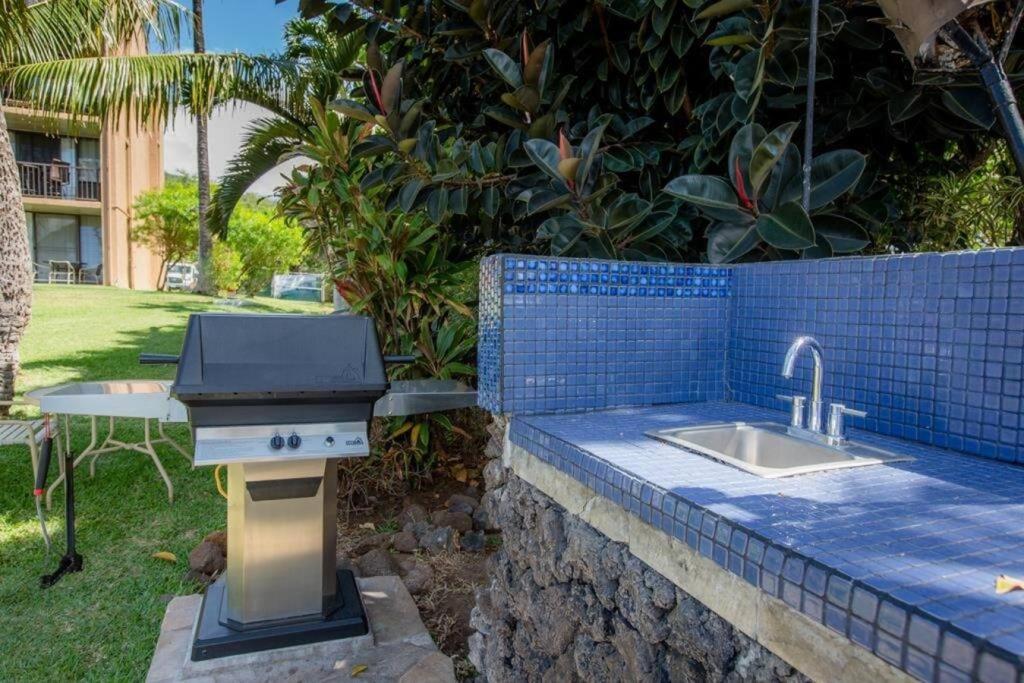Stunning Maui Direct Ocean Front On The Beach, Walk To Beach From Condo, Watch Turtles, Whales, Ac In All Rooms Ocean View Pool And Spa Wailuku Luaran gambar
