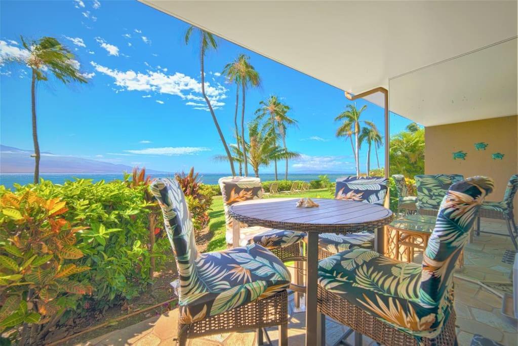Stunning Maui Direct Ocean Front On The Beach, Walk To Beach From Condo, Watch Turtles, Whales, Ac In All Rooms Ocean View Pool And Spa Wailuku Luaran gambar