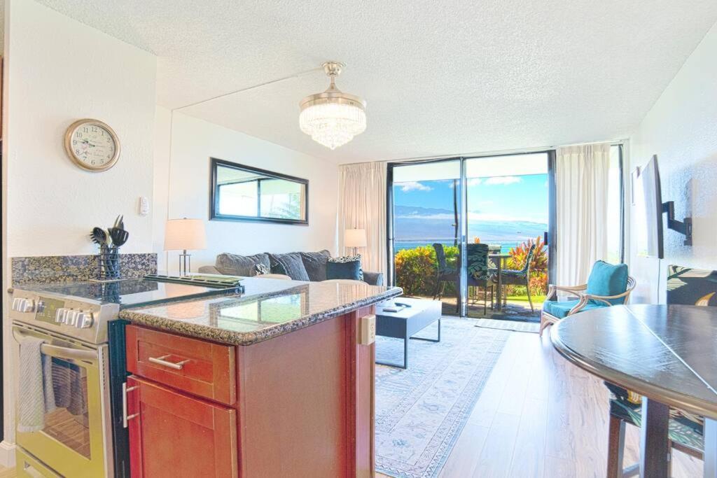 Stunning Maui Direct Ocean Front On The Beach, Walk To Beach From Condo, Watch Turtles, Whales, Ac In All Rooms Ocean View Pool And Spa Wailuku Luaran gambar